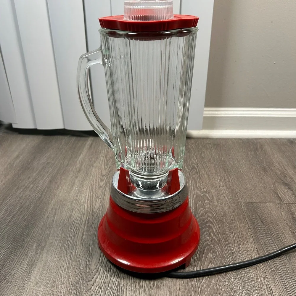 Waring Commercial Blender 40 oz Red Retro Model 51BL24 2-Speed Glass Jar